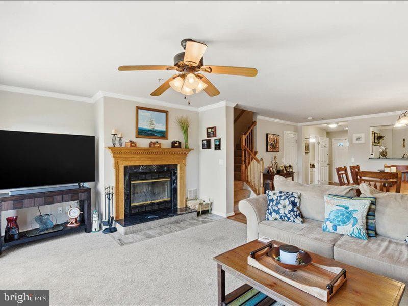 4013 Seagate Square photo 10