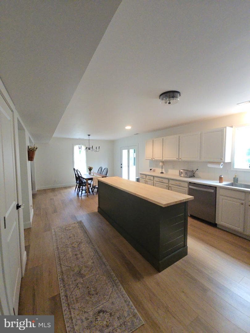 5855 Julie Ct photo 7