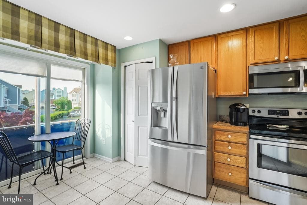 8048 Windward Key Drive photo 17