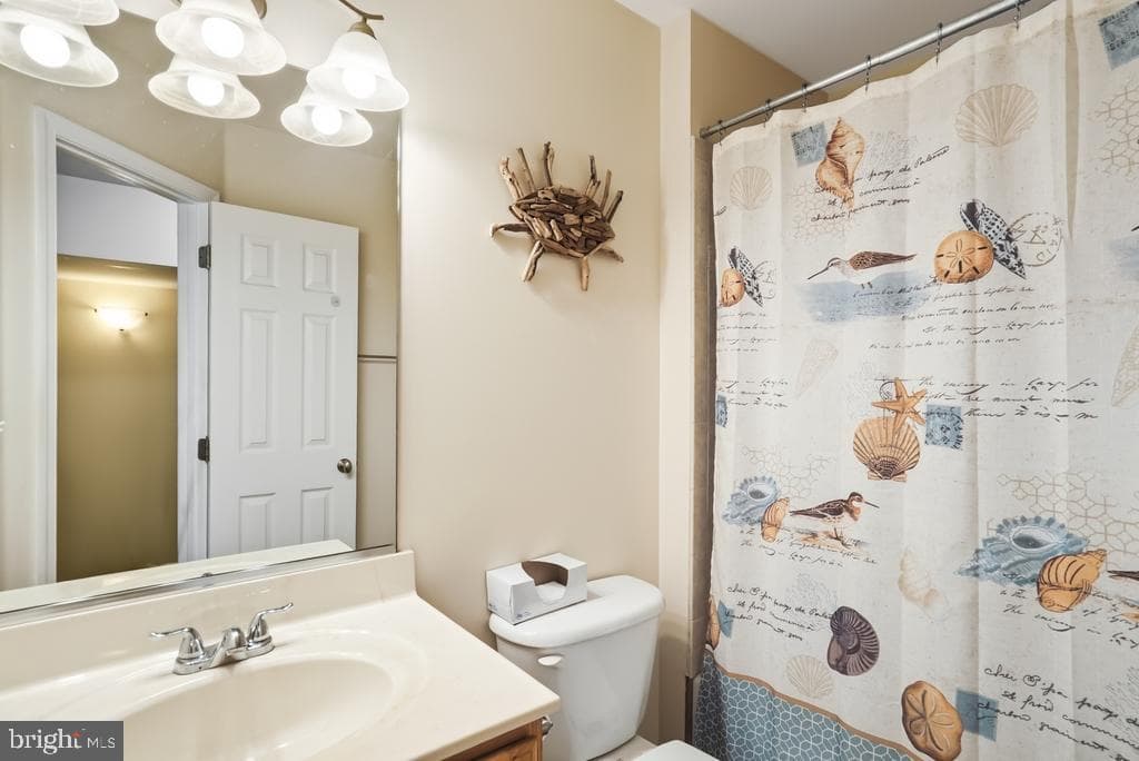 8048 Windward Key Drive photo 28
