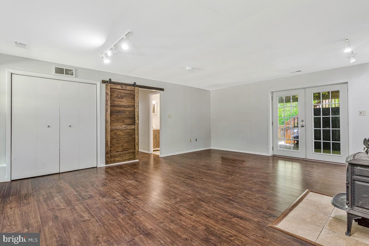 5030 Sunnyhills Drive photo 7