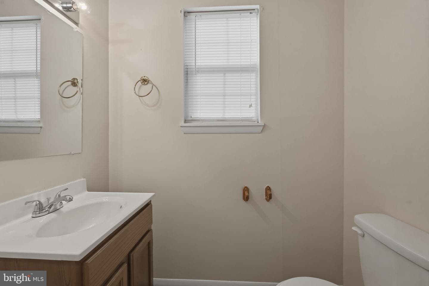 518 Maple Way photo 17