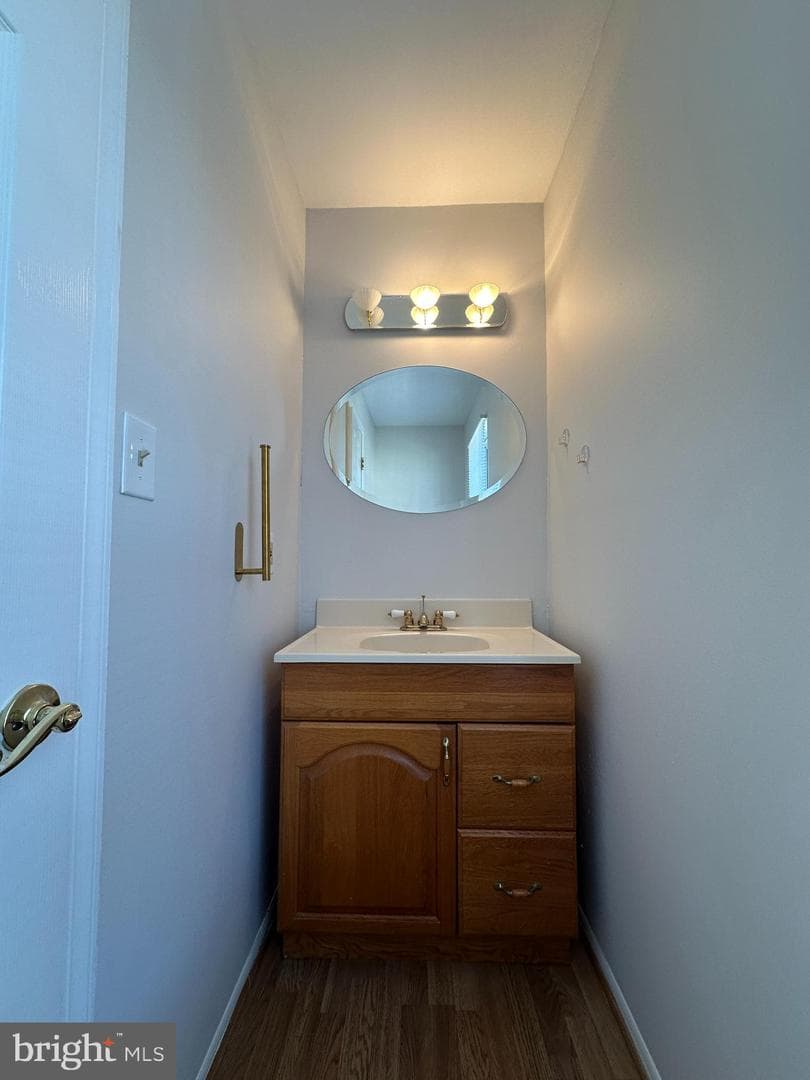 9422 Sea Breeze Court photo 10