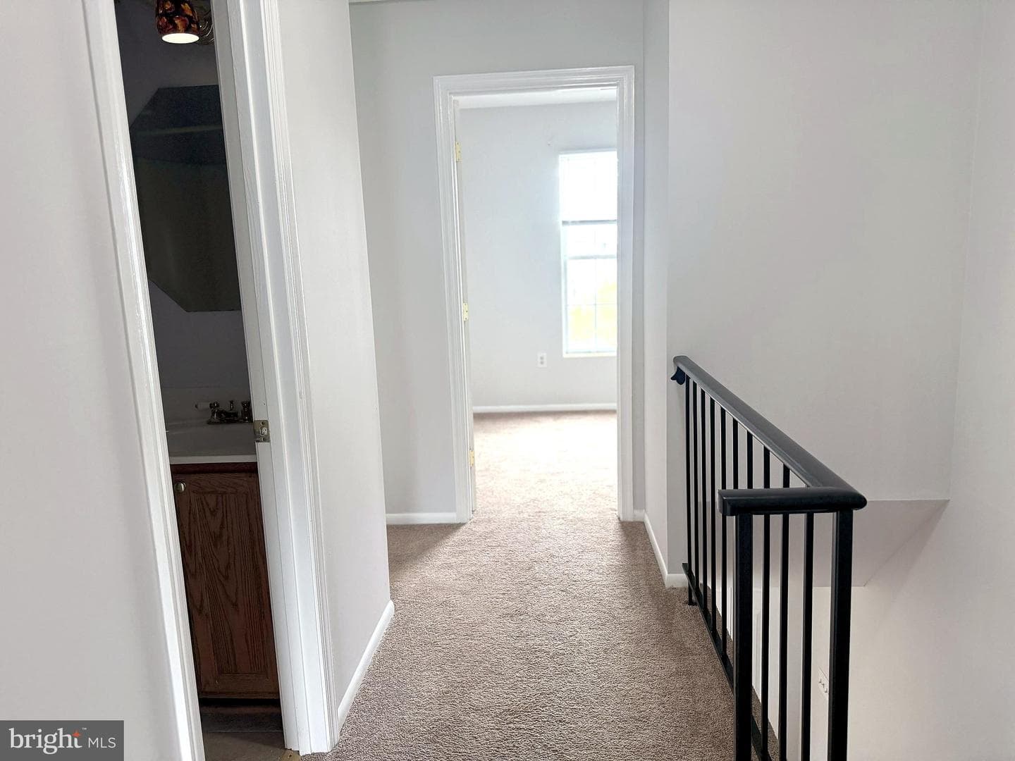 9422 Sea Breeze Court photo 17