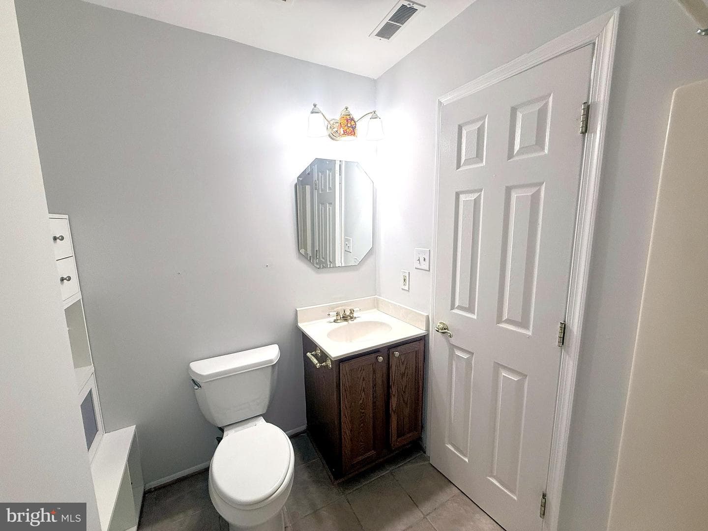 9422 Sea Breeze Court photo 18