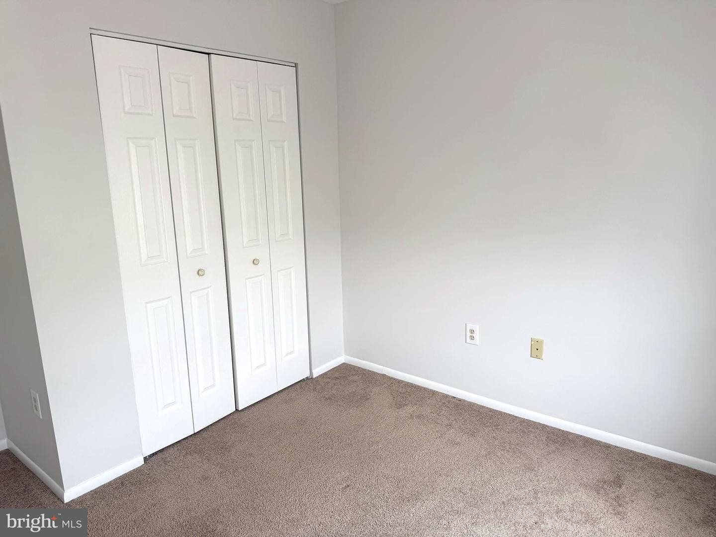 9422 Sea Breeze Court photo 20