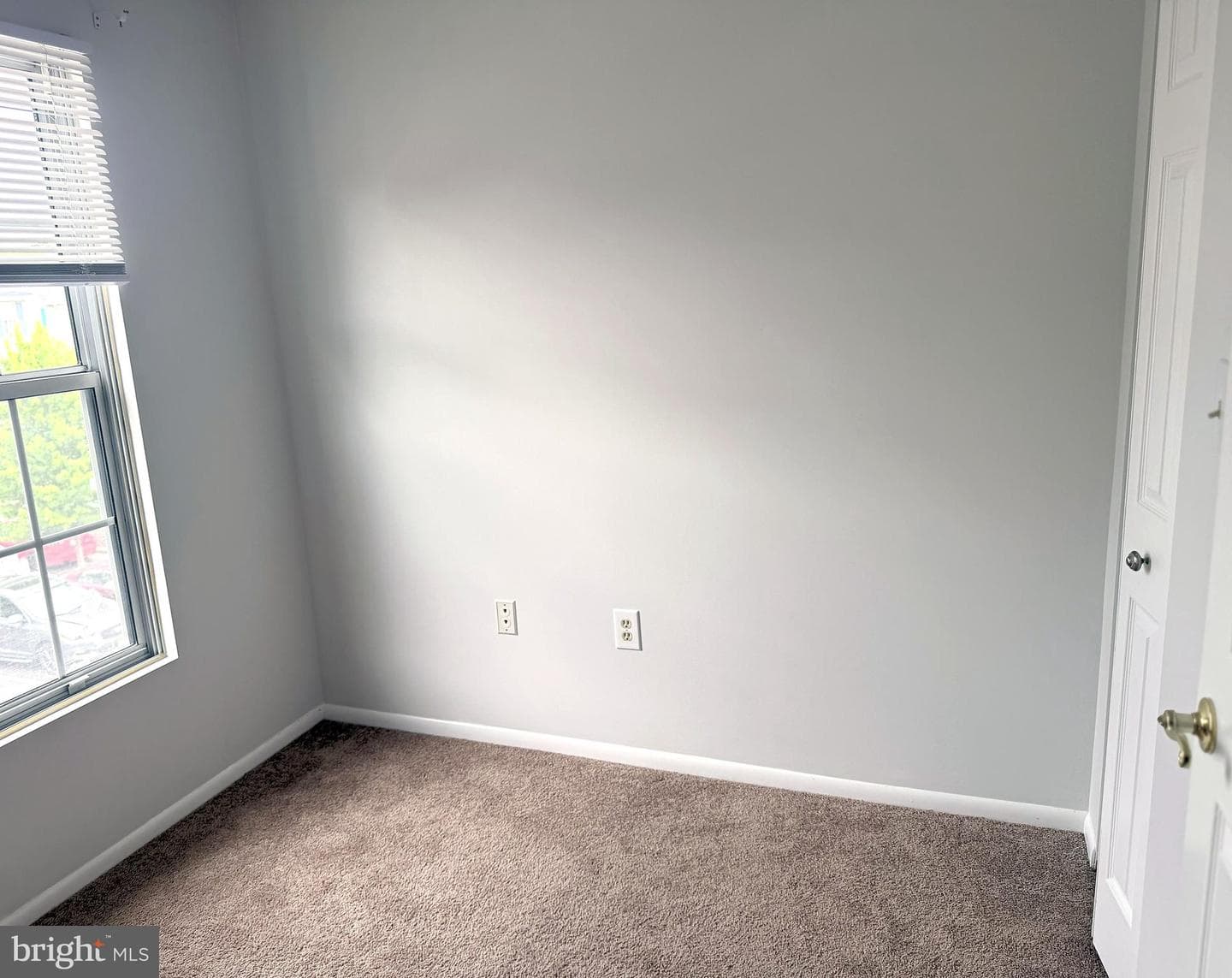 9422 Sea Breeze Court photo 22
