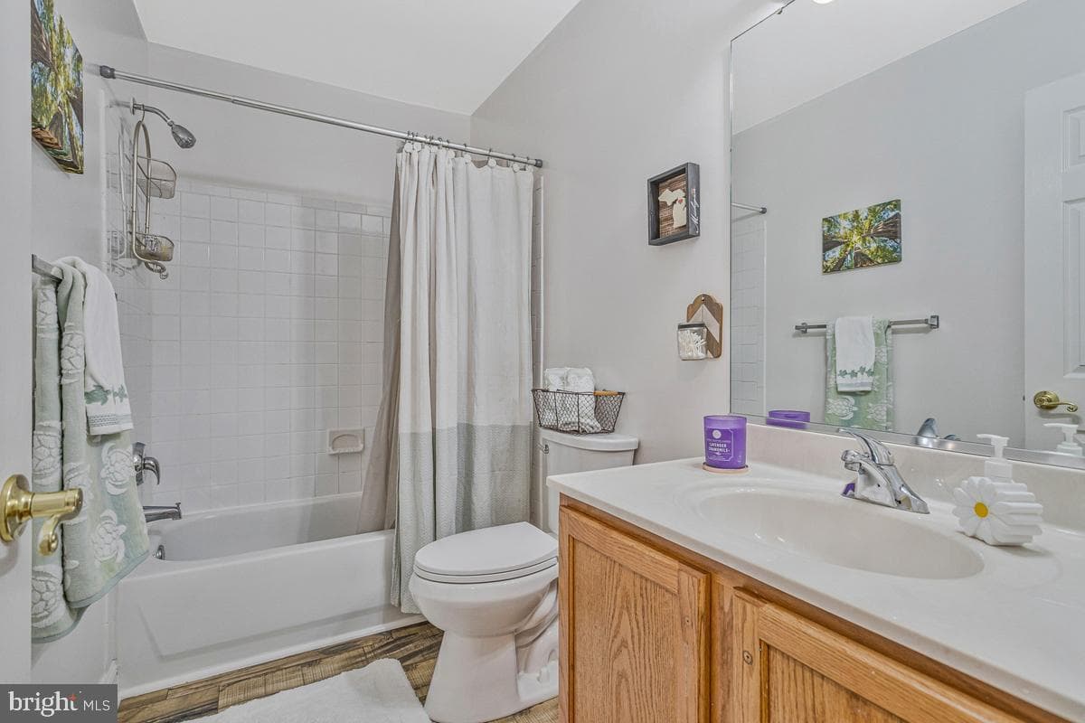 245 Persimmon Hills Court photo 34