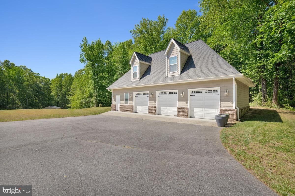7205 S Flint Hill Road S photo 100