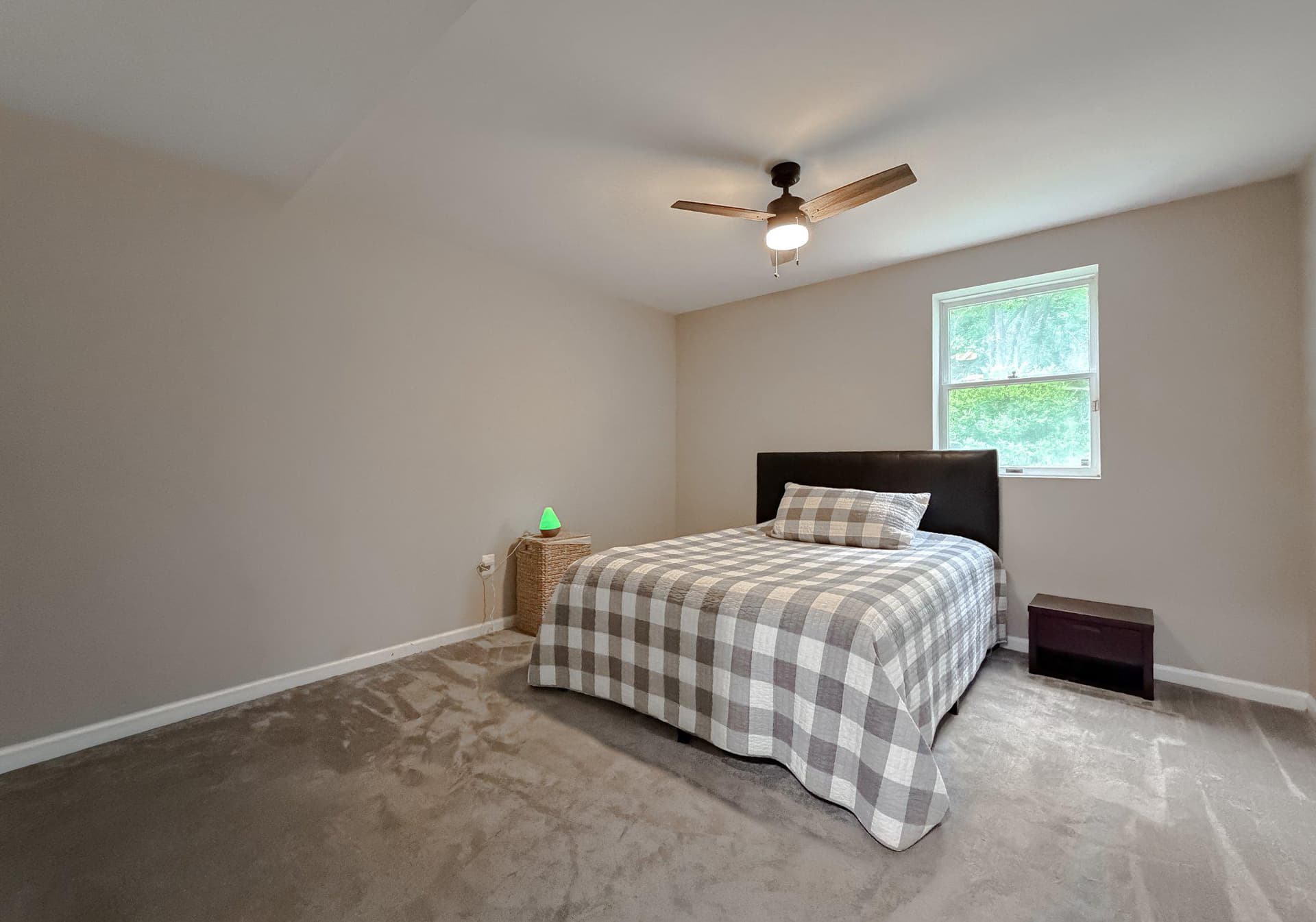 3570 Ponds Wood Drive photo 16