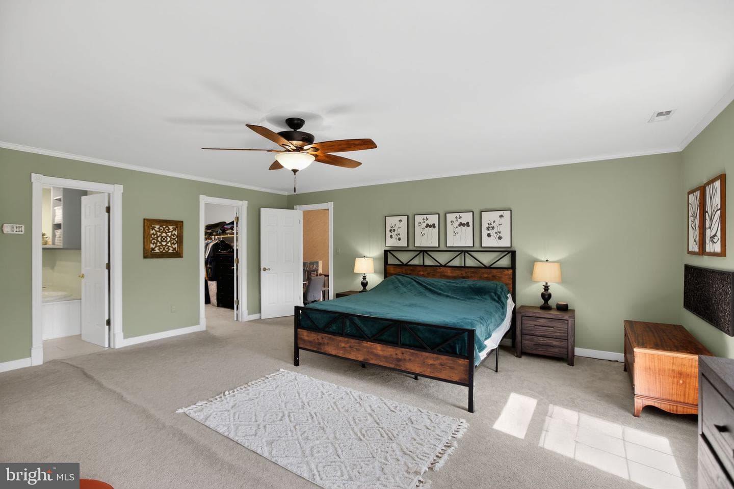 6921 Bond Street photo 27