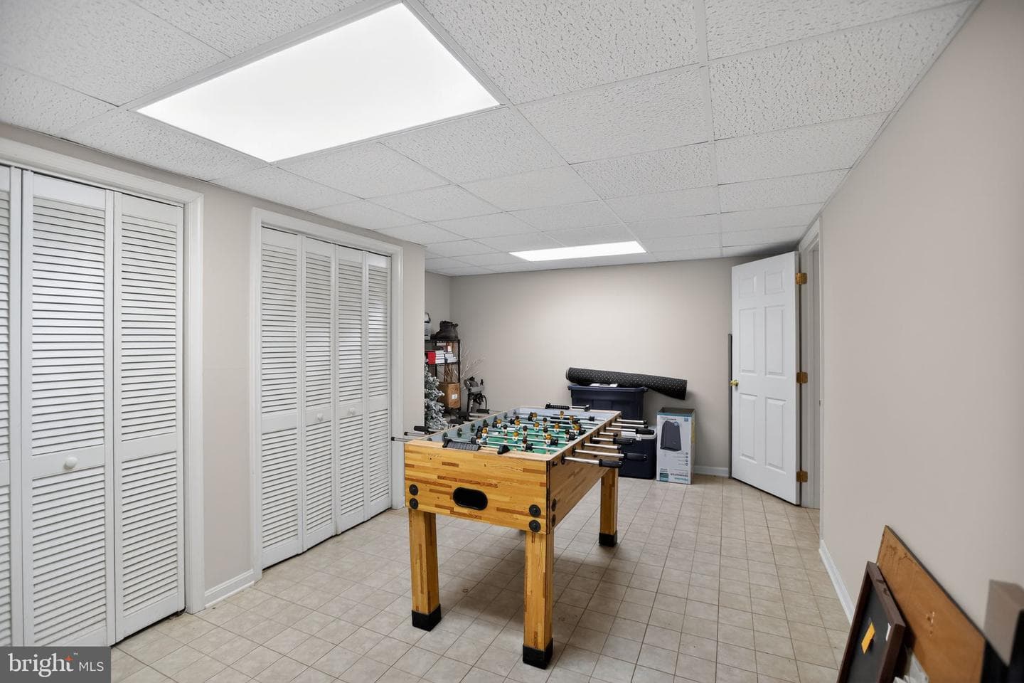 6921 Bond Street photo 45