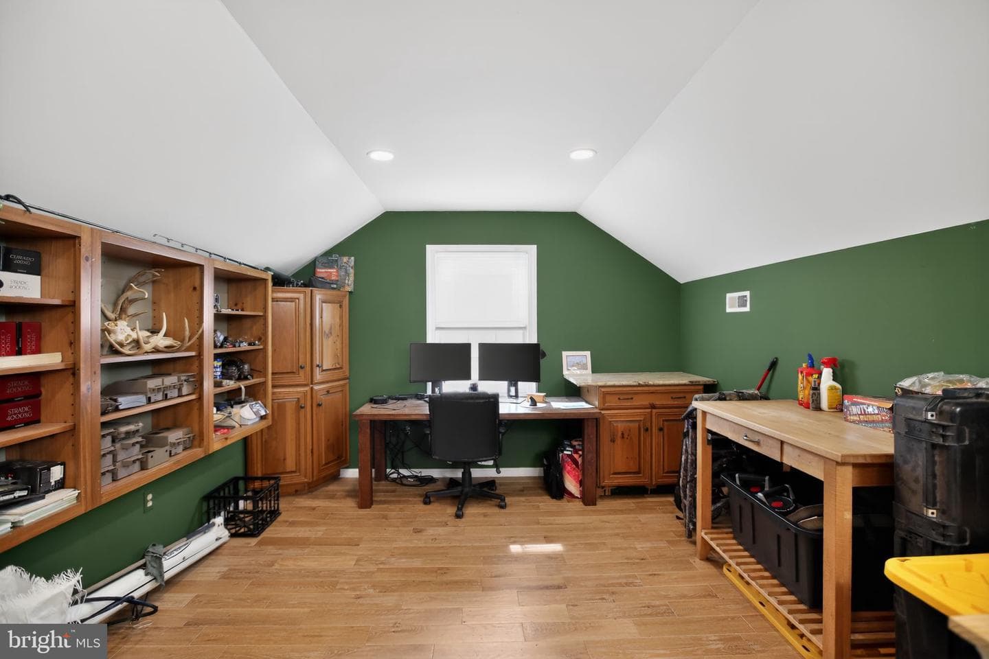 6921 Bond Street photo 61