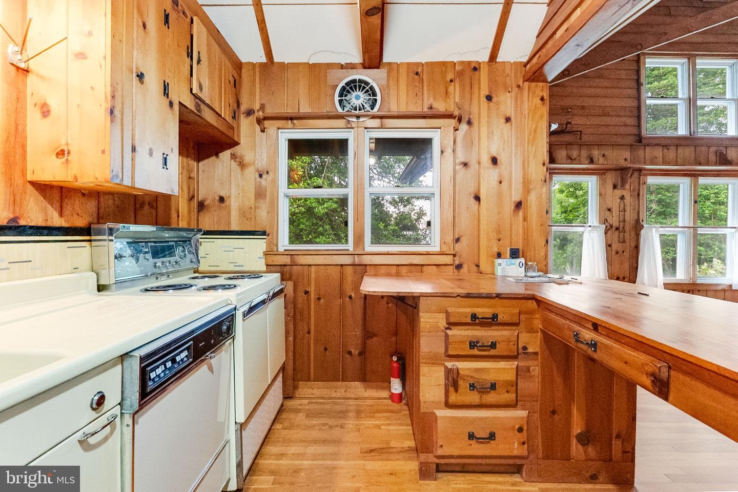 2138 Cedar Road photo 7