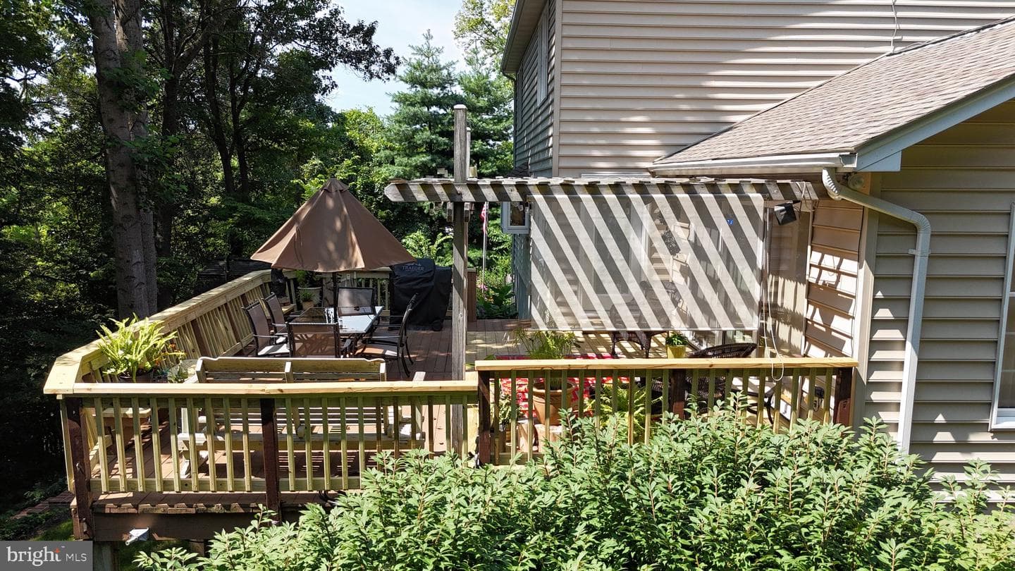 300 Owings Hill Court photo 3