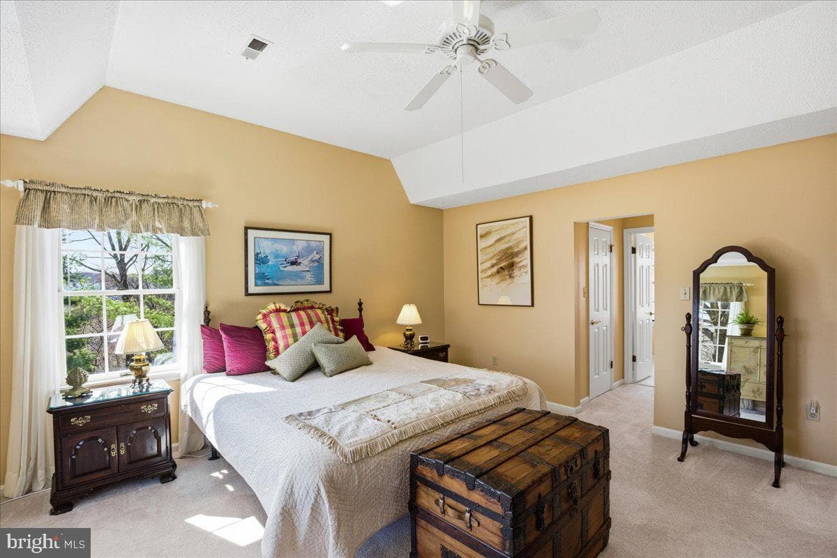 300 Owings Hill Court photo 33