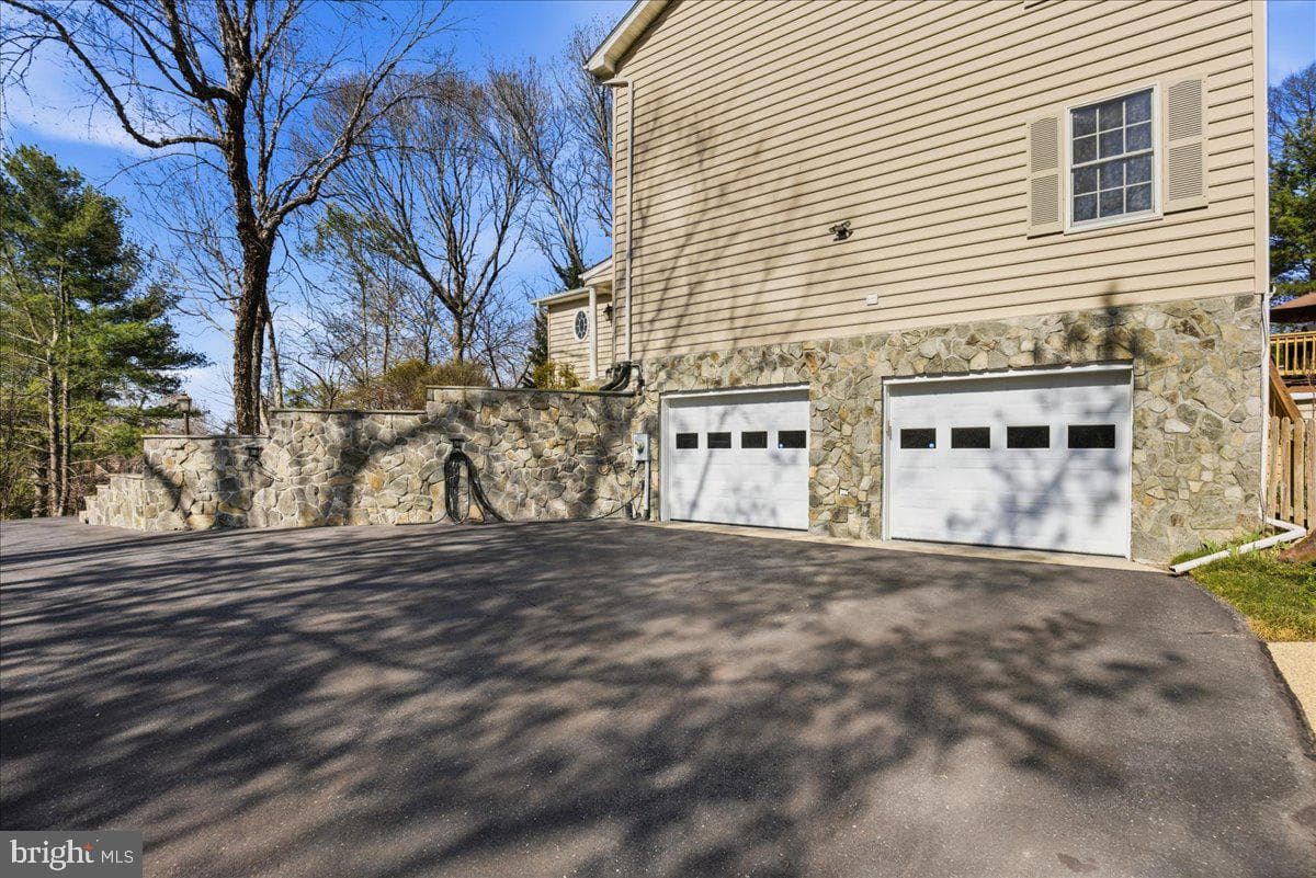 300 Owings Hill Court photo 47