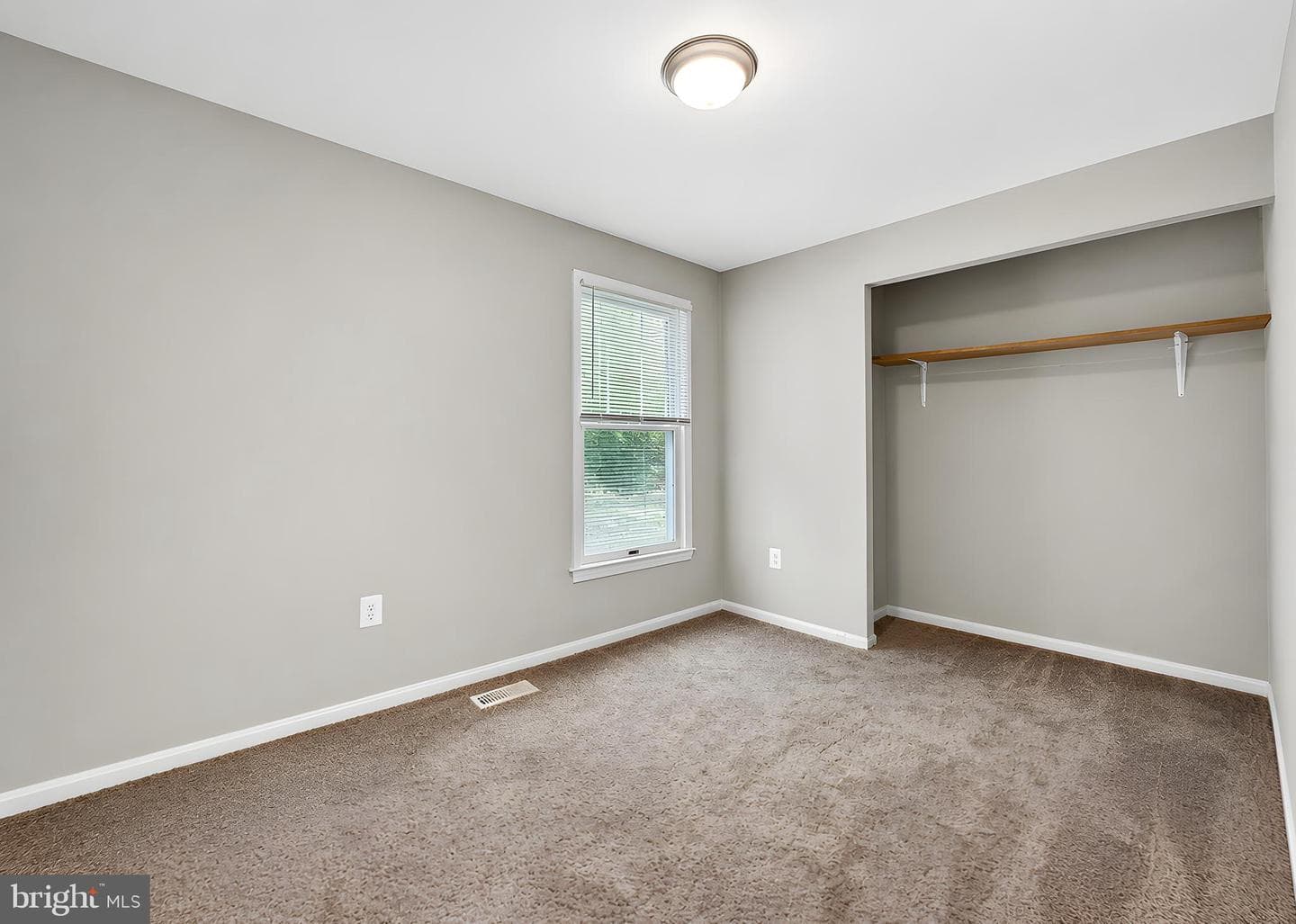 991 Crystal Rock Road photo 13
