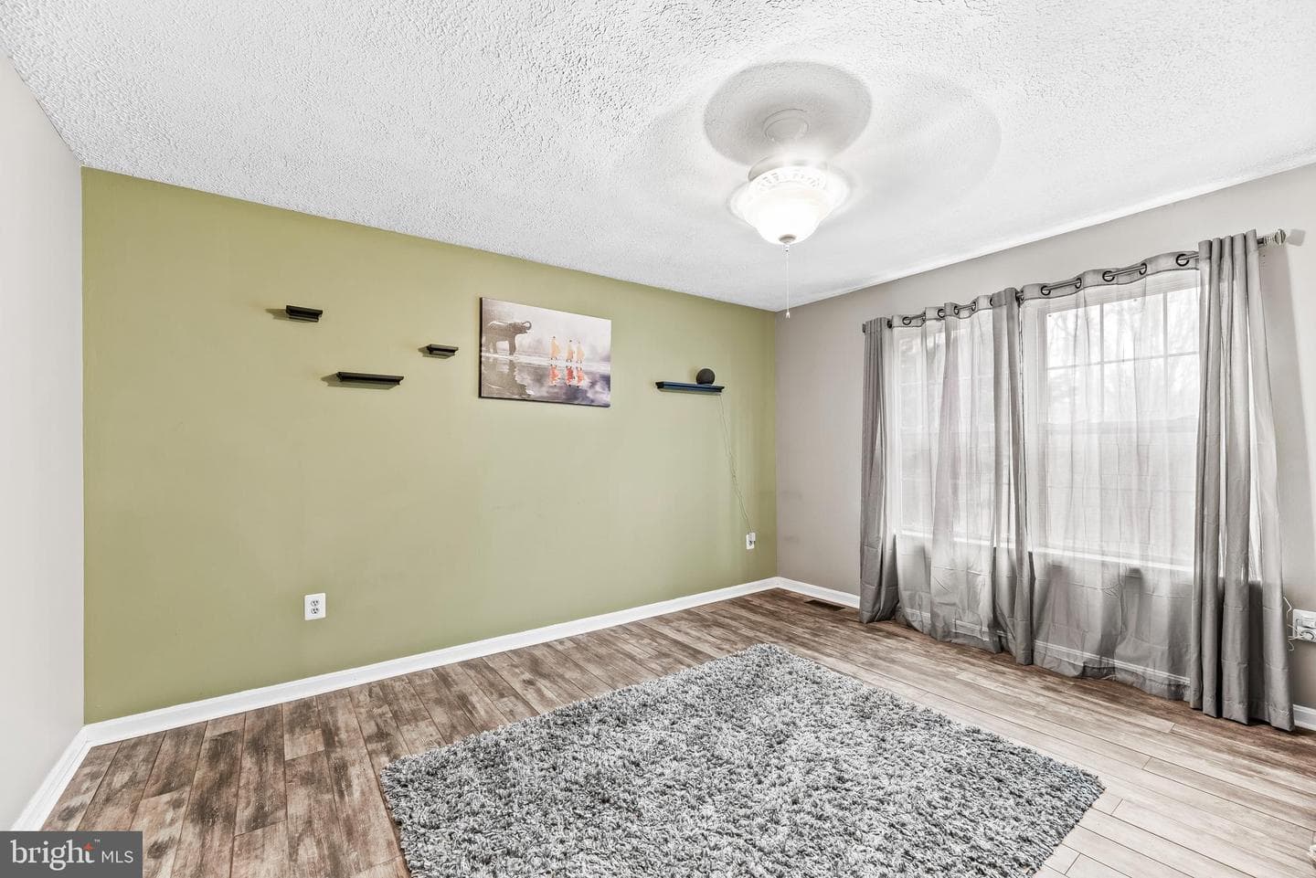 3035 Mandela Court photo 9