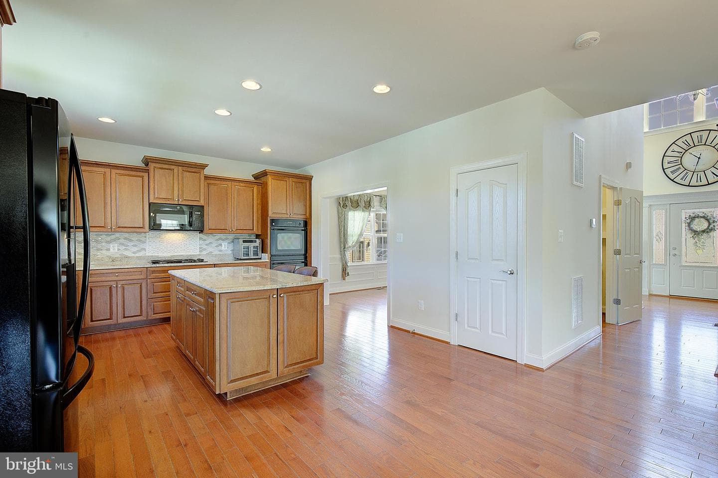 3436 Hill Gail Drive photo 4