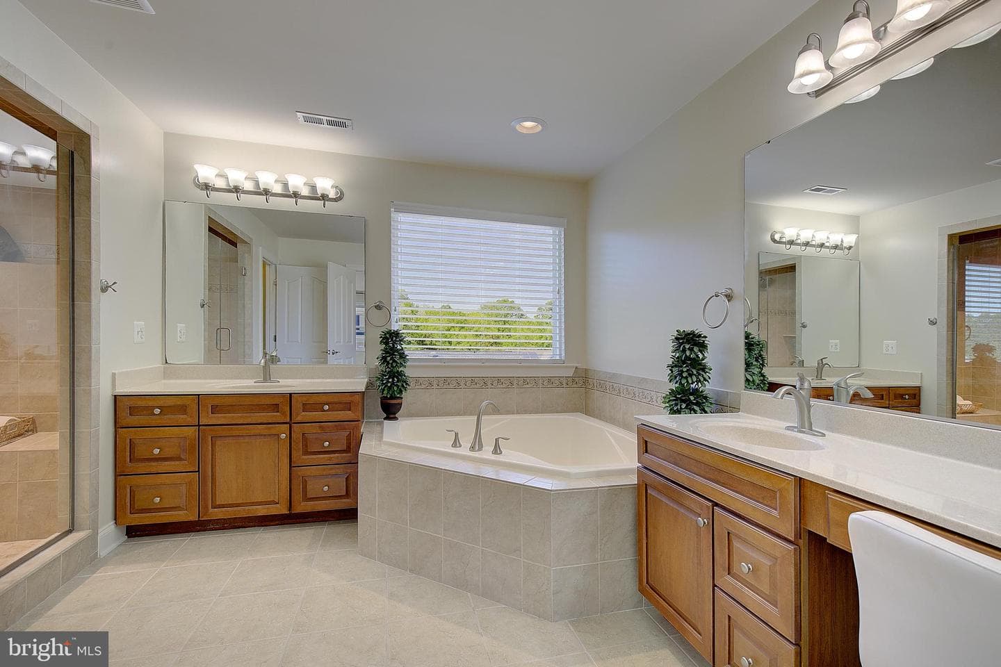 3436 Hill Gail Drive photo 46