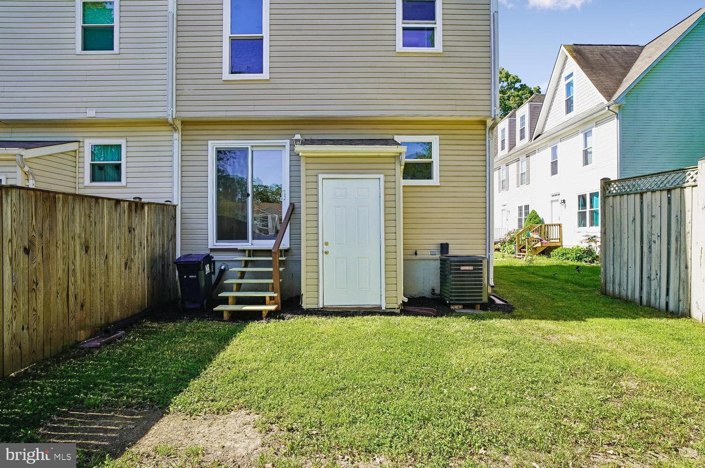 9556 Sea Gull Ct photo 3