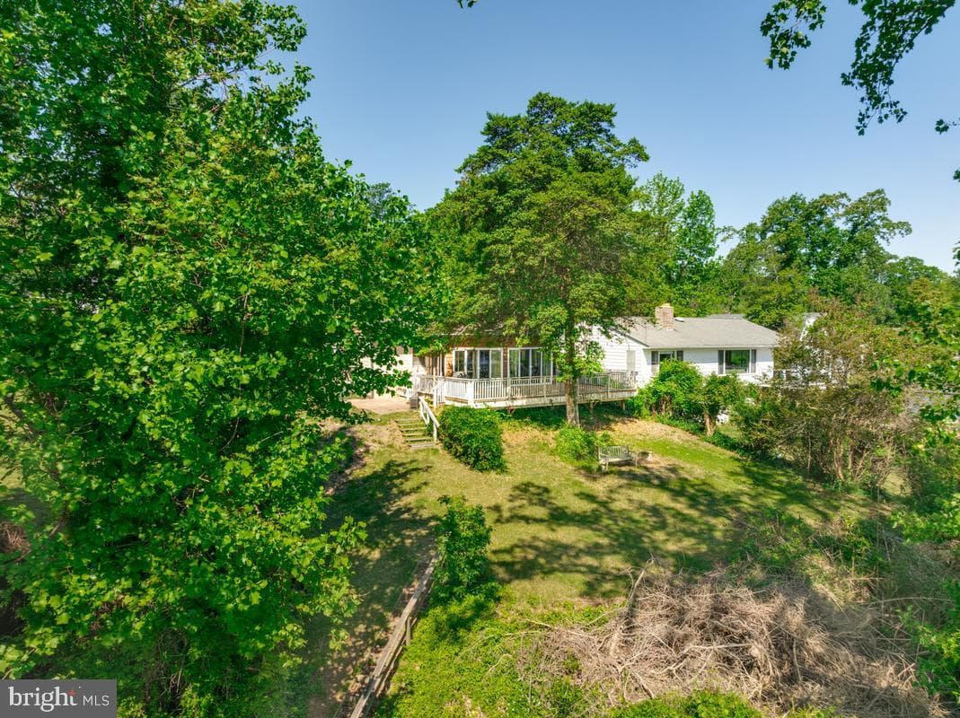 3713 & 3711 Bayview Drive photo 12
