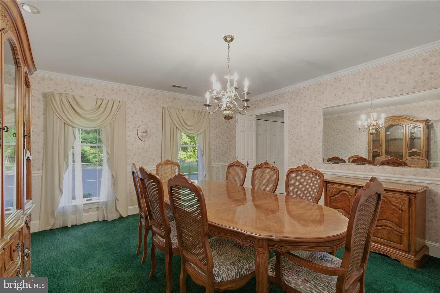 3901 Lakeside Ct photo 40