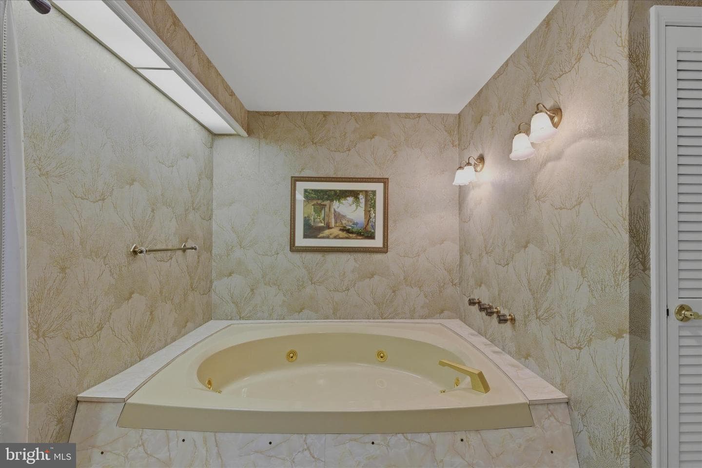3901 Lakeside Ct photo 56