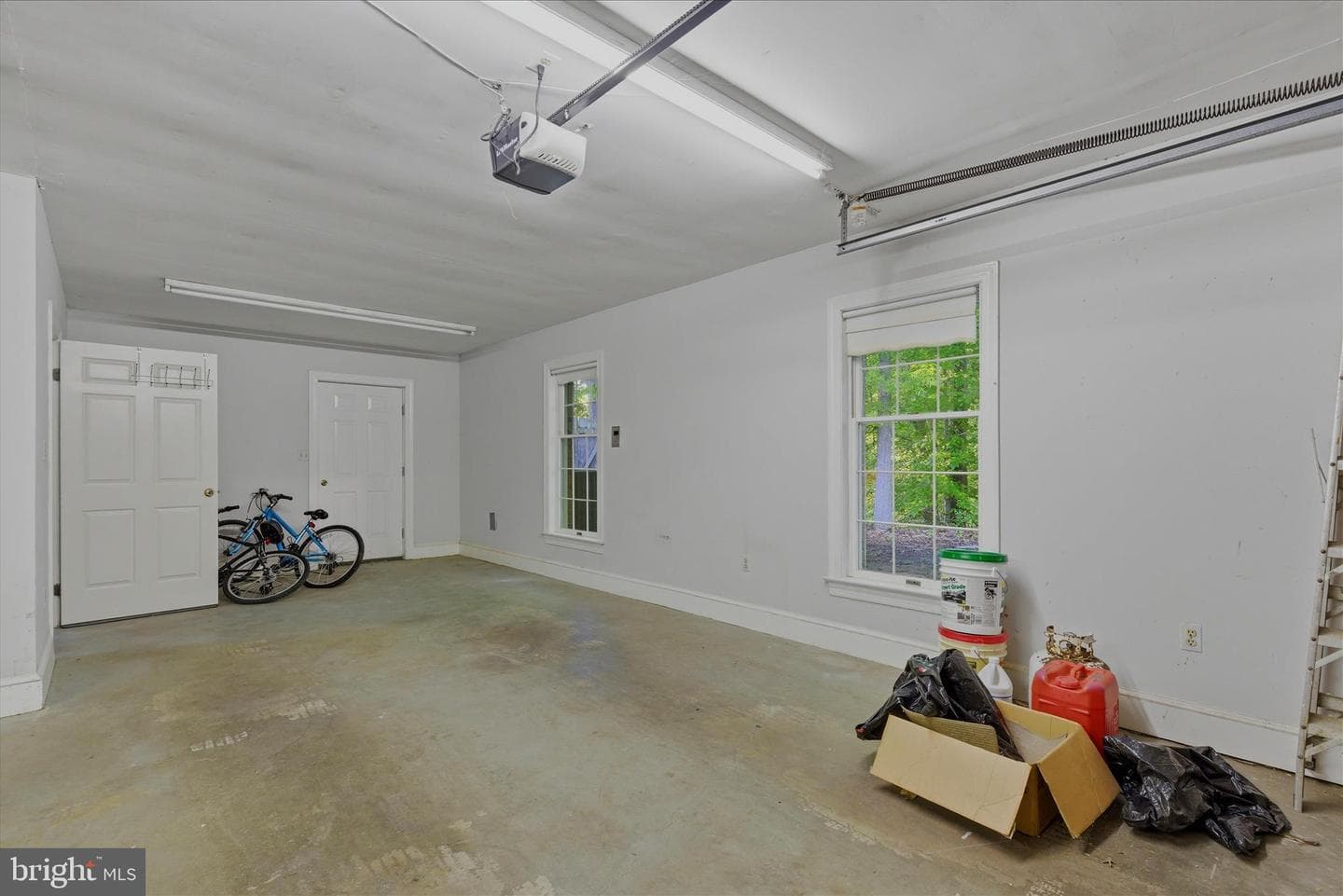 3901 Lakeside Ct photo 83