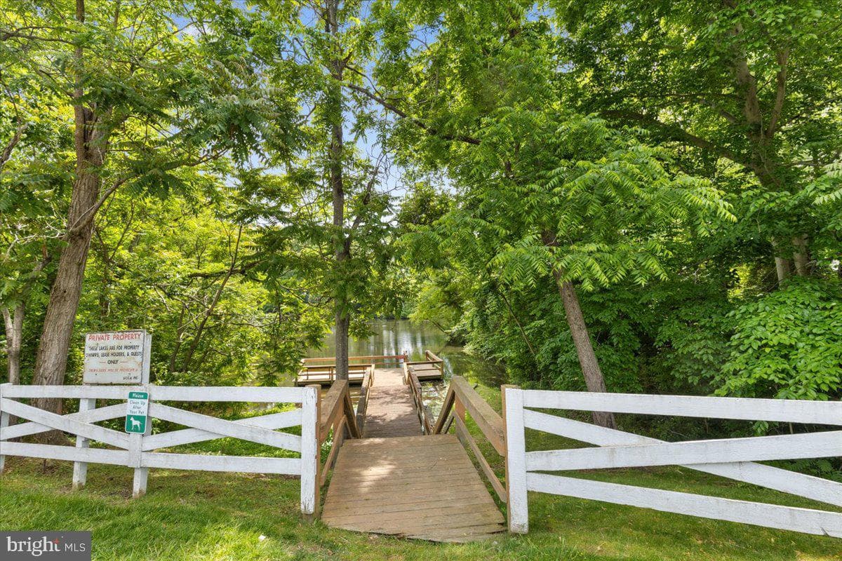 3901 Lakeside Ct photo 95