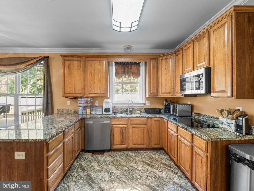 9236 Blue Sky Court photo 16