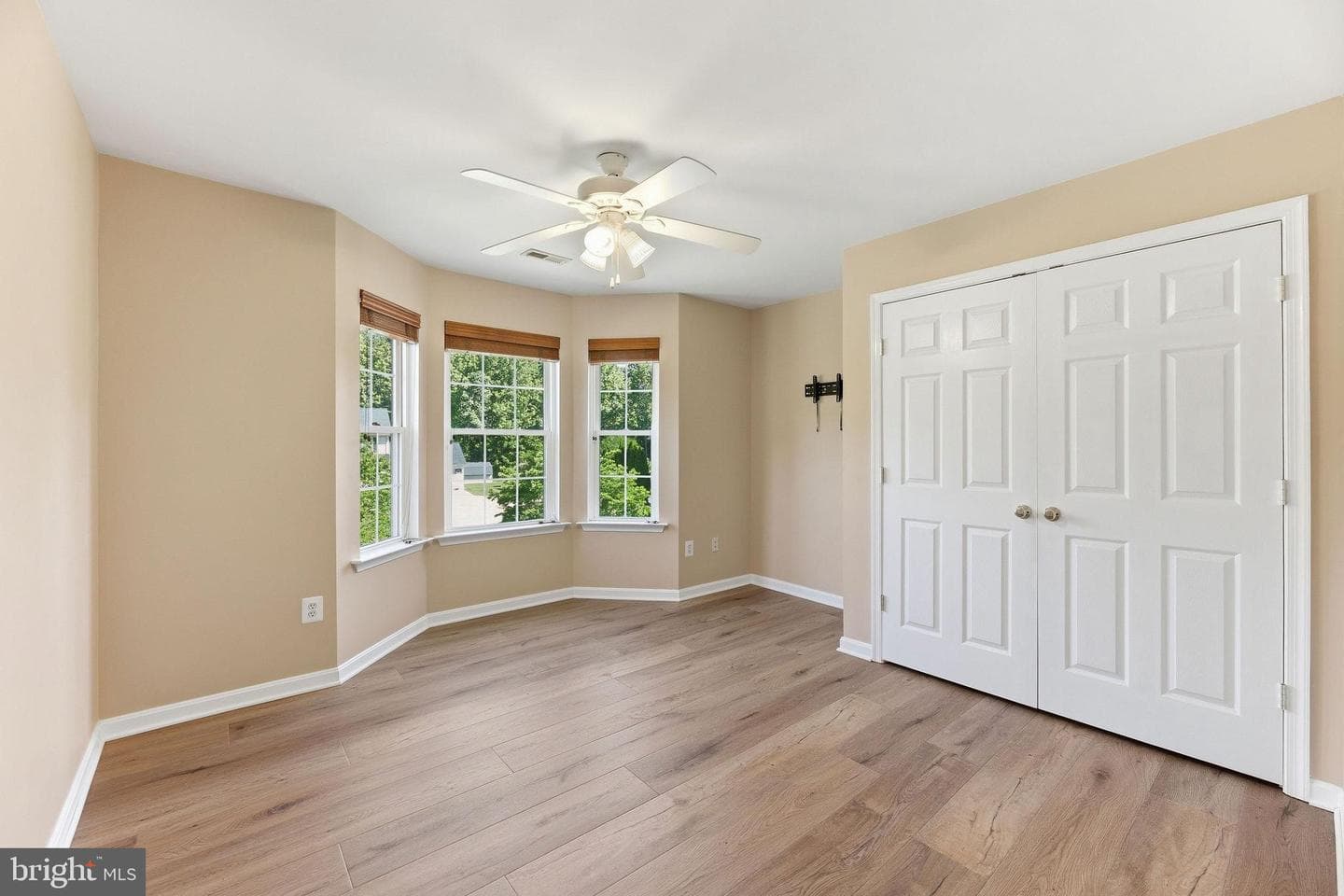 1824 Oriole Way photo 53