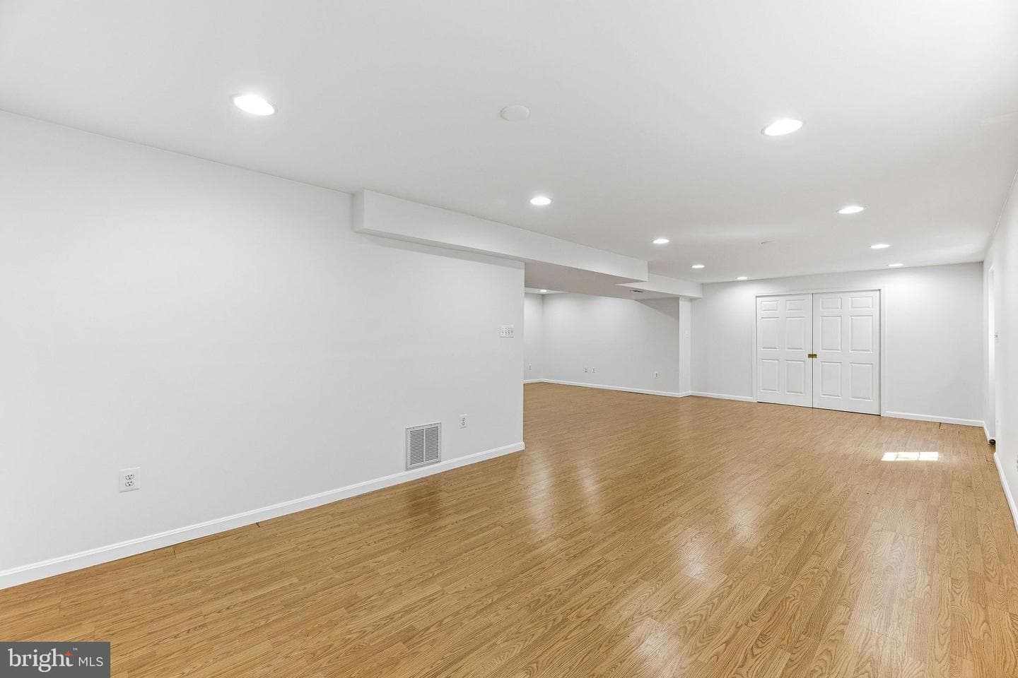 1824 Oriole Way photo 65