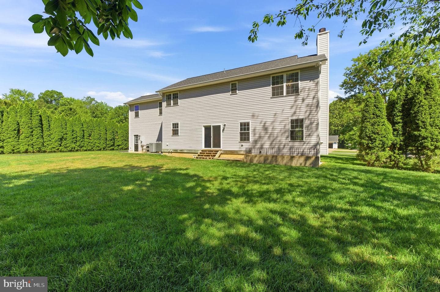 1824 Oriole Way photo 8