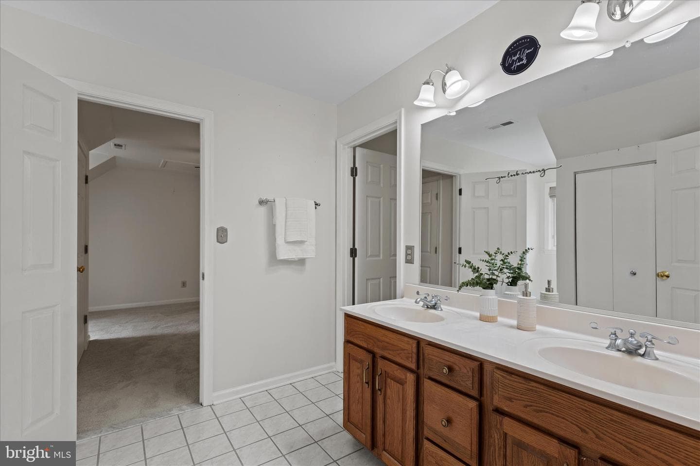 2731 Vivians Way photo 34