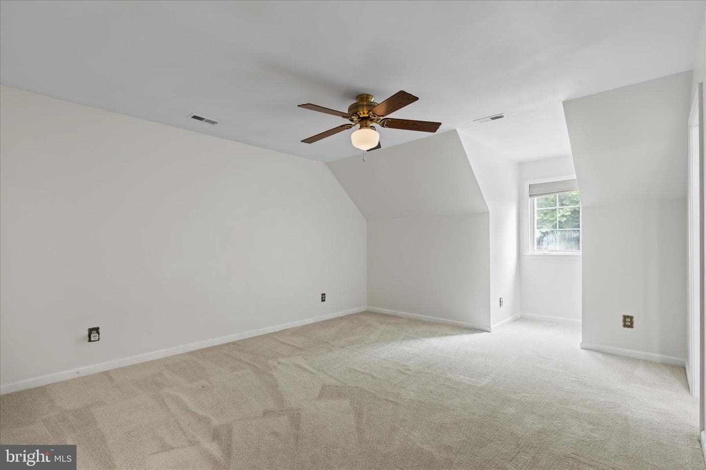 2731 Vivians Way photo 35