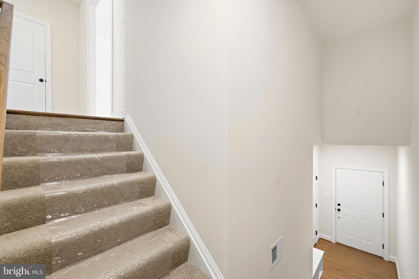 108 Potomac Court photo 6