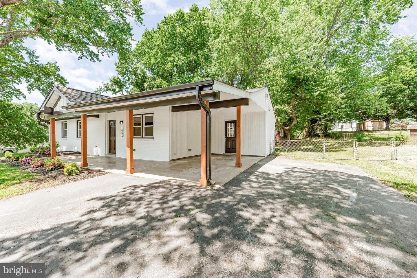 1458 Knight Avenue photo 4