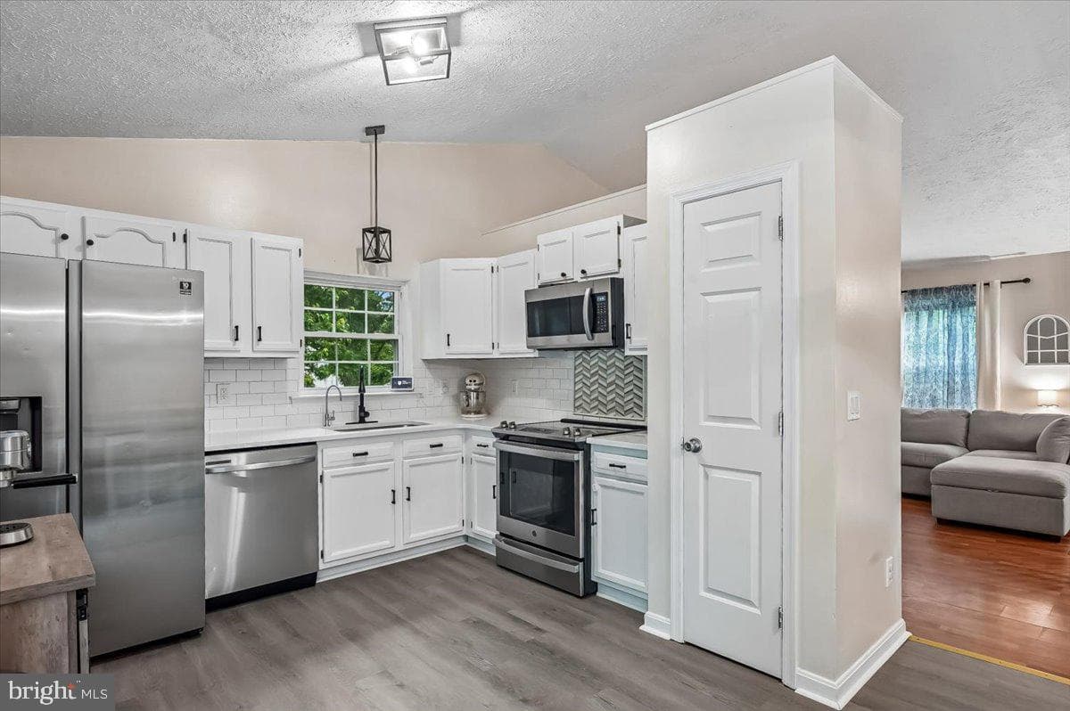 6580 11th Street photo 2