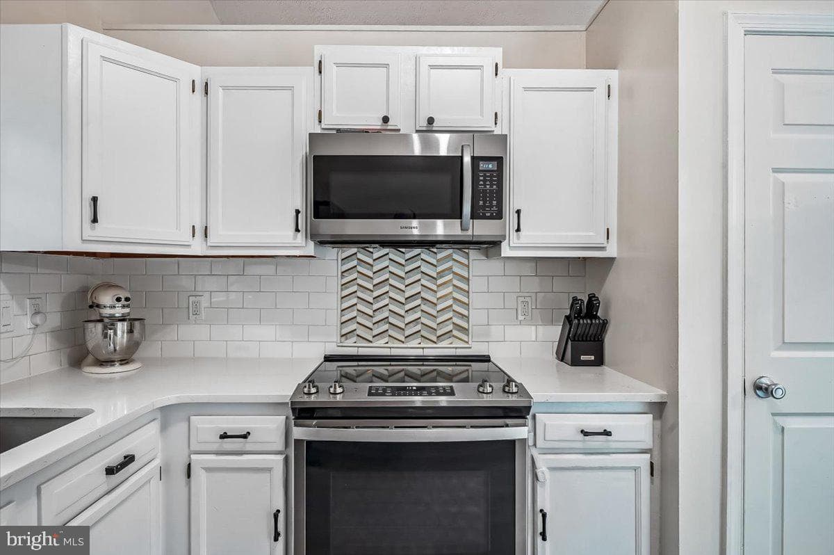6580 11th Street photo 27