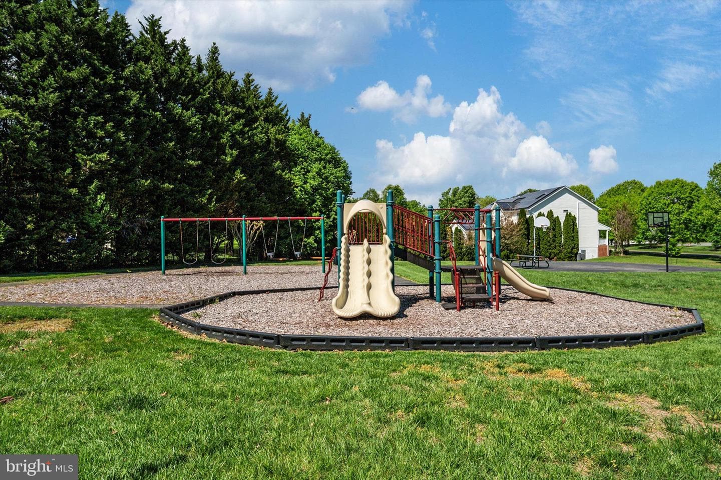 3740 Larkview Court photo 101