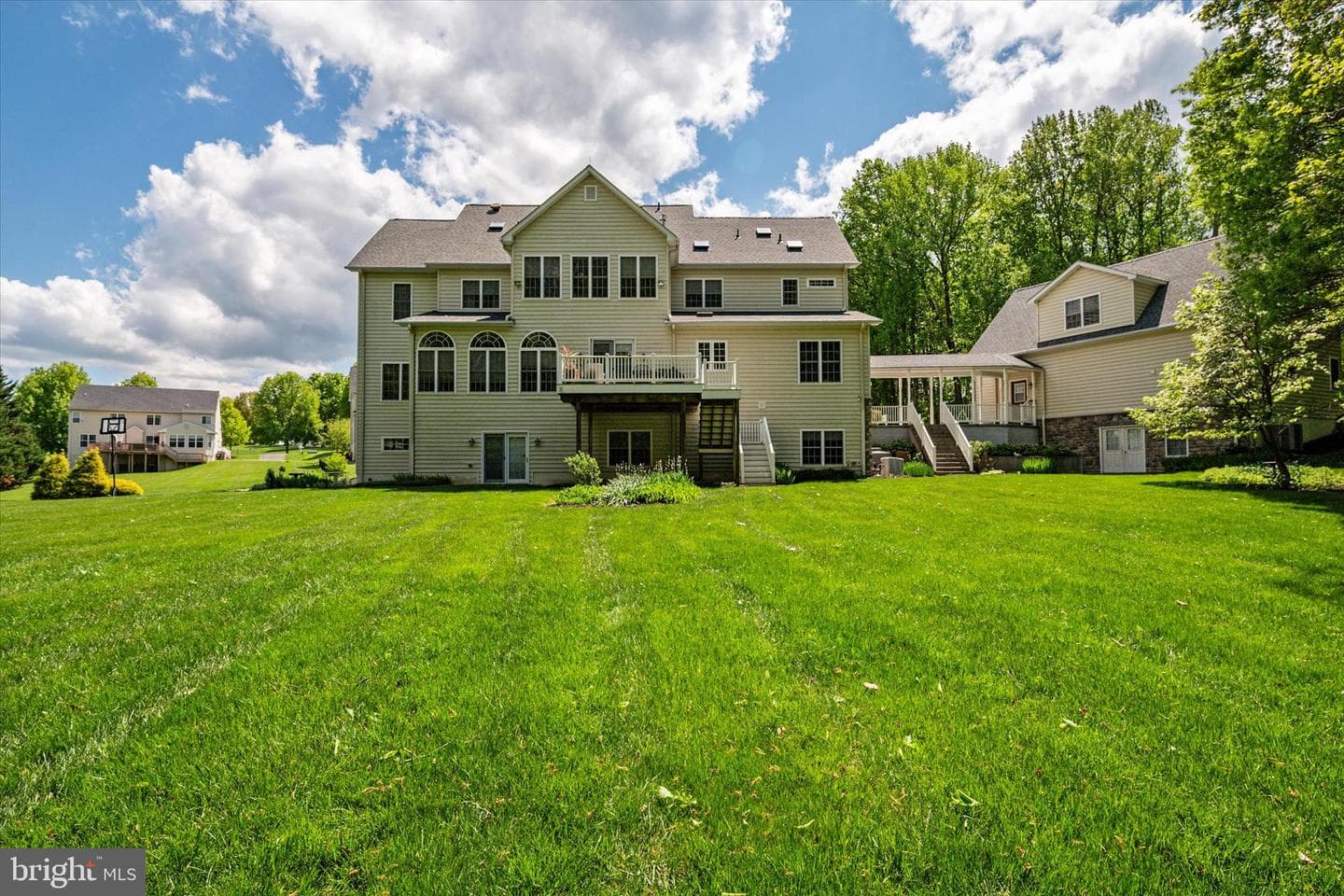 3740 Larkview Court photo 89
