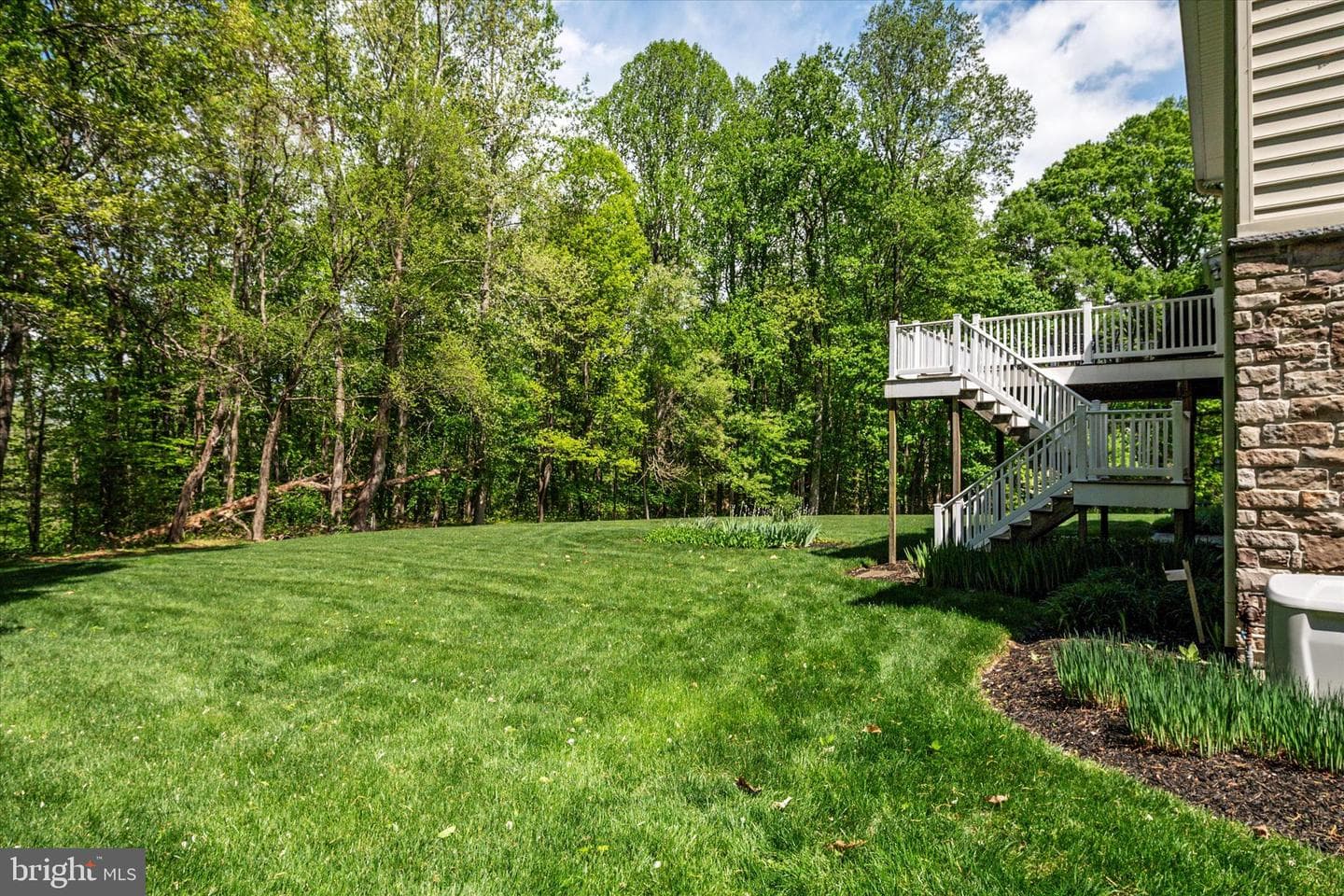 3740 Larkview Court photo 94