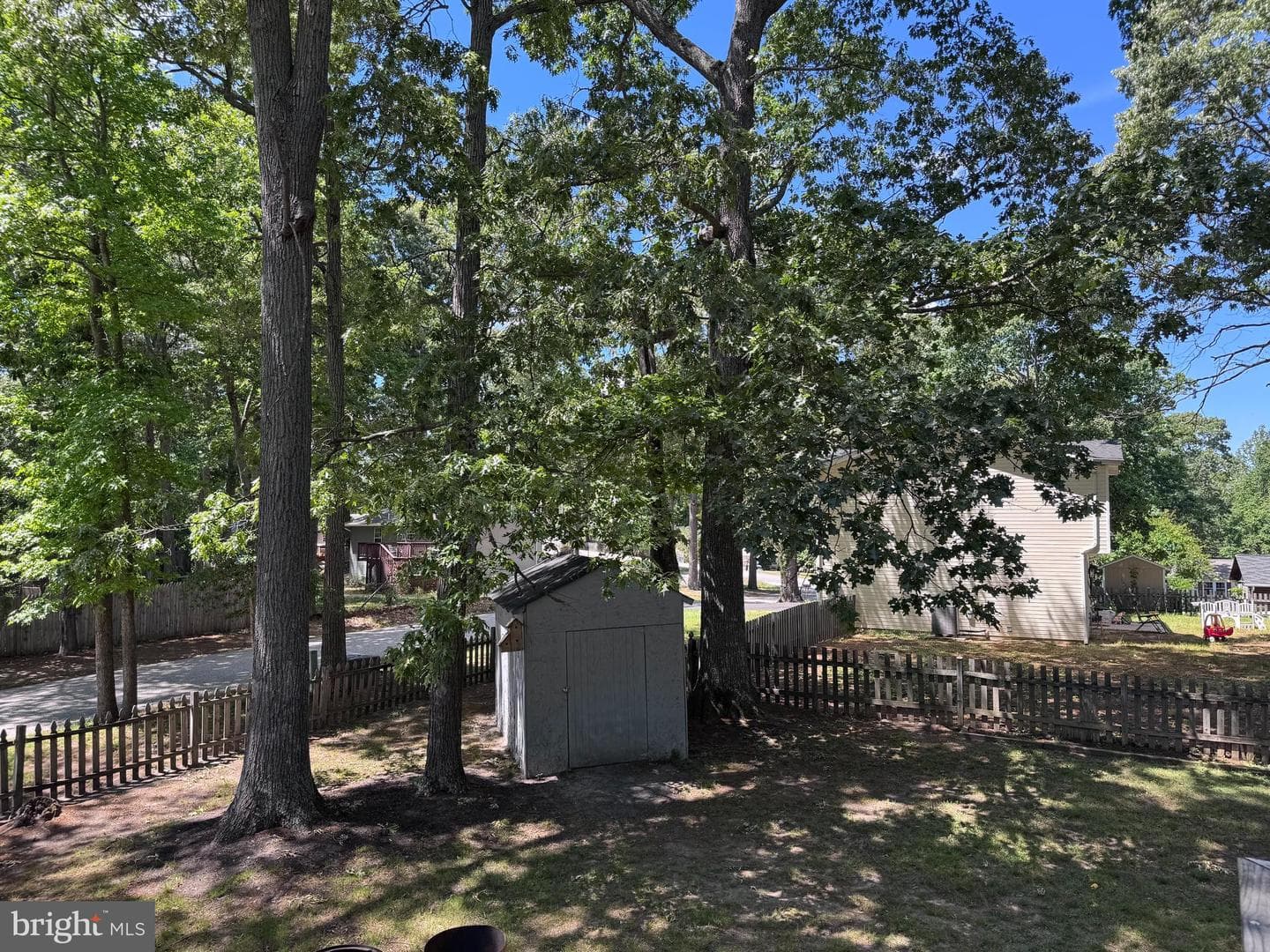 561 White Sands Drive photo 29