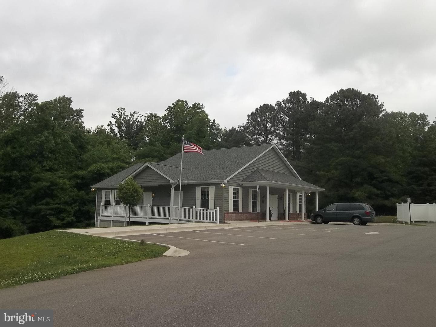 561 White Sands Drive photo 33