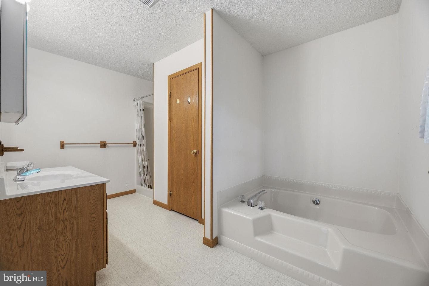 491 Redwood Lane photo 25