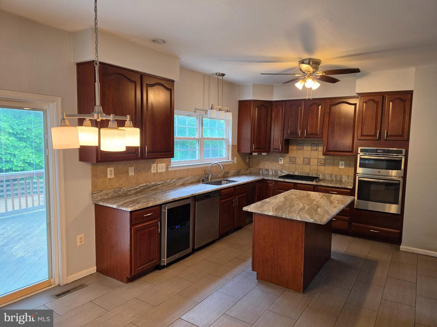 12675 Perrywood Ln photo 9