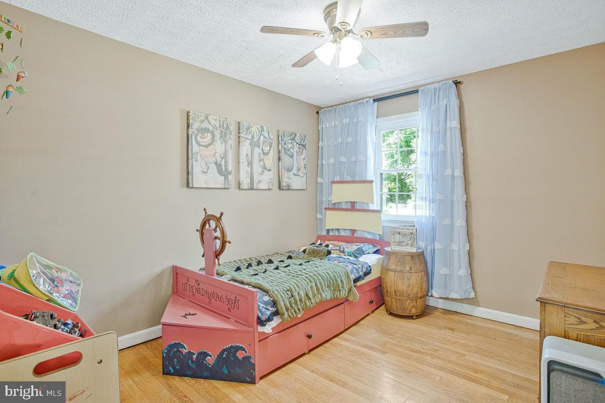 24 Robshire Manor Road photo 36