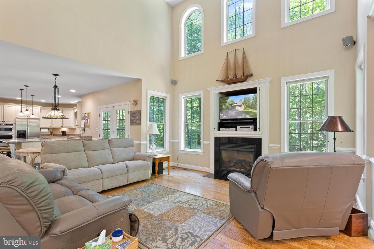 9350 Baker Street photo 28